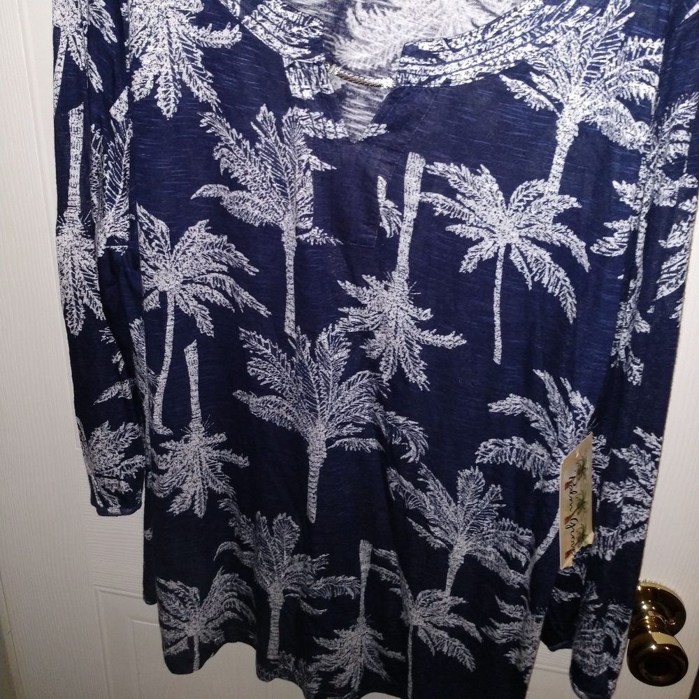 Palm Tree design Top